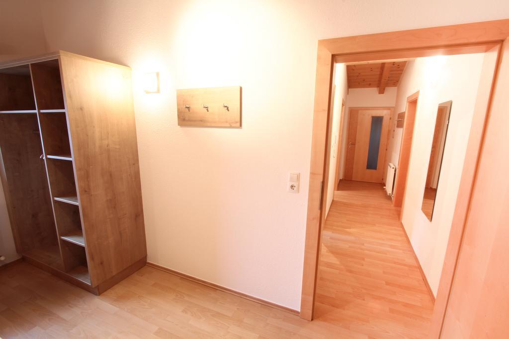 Andy'S Apartment Langenfeld Room photo